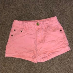 Refuge Salmon Shorts